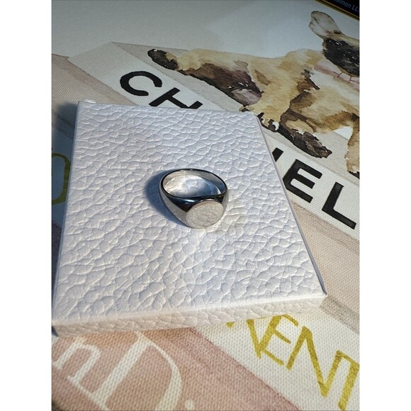 Ring Sterling Silver Engravable Size 9 Some Scratching - Picture 2 of 6